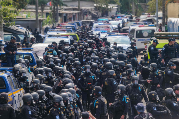 Guatemala_Imposes_30_Day_State_of_Siege_After_Deadly_Police_Attacks