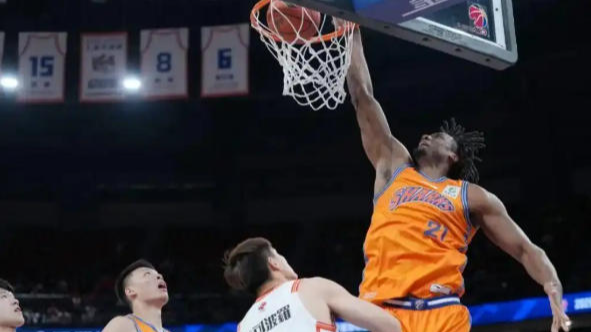 He_Xining_s_43_Point_Effort_Not_Enough_as_Shenzhen_Falls_to_Shanghai_in_CBA_Clash