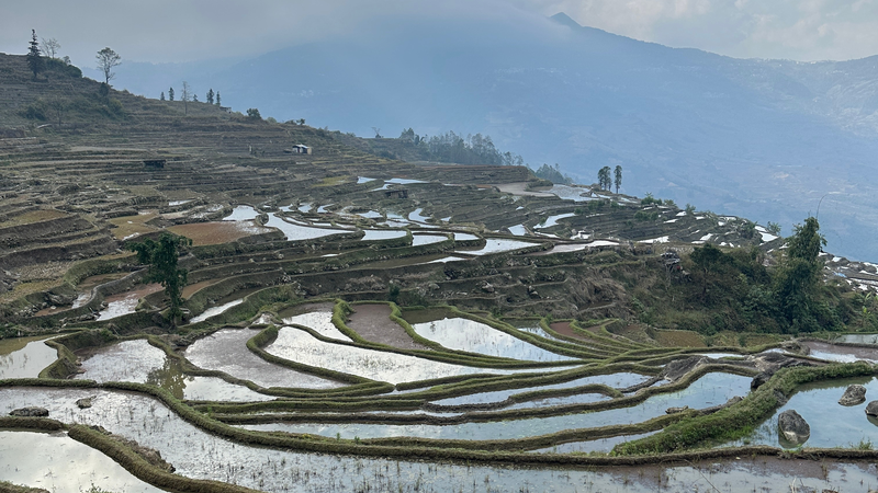 Honghe_Valley_Glamping__Where_Ancient_Terraces_Meet_Modern_Luxury - Khabar Asia Honghe_Valley_Glamping__Where_Ancient_Terraces_Meet_Modern_Luxury