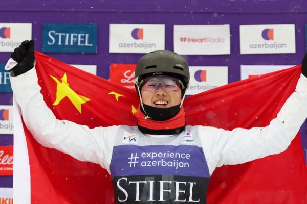 Li_Xinpeng_Soars_to_Historic_First_Gold_at_FIS_World_Cup