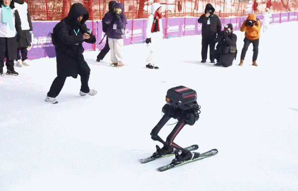 Robots_Conquer_Subzero_Challenges_at_Inaugural_Jilin_Winter_Games