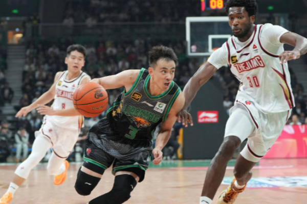 Shandong_Triumphs_Over_Liaoning_in_CBA_Thriller__Ningbo_Halts_Skid