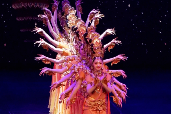 Spring_Festival_Gala_Promo_Captivates_Algeria_with_Cultural_Showcase video poster