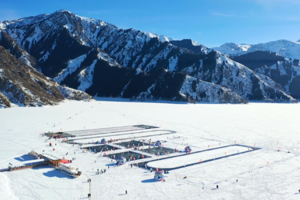 Tianshan_Tianchi_Ice_Festival_Ignites_Winter_Tourism_Boom_in_Xinjiang video poster
