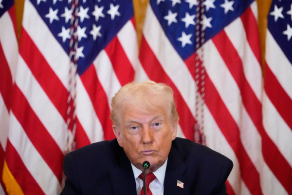 Trump_Threatens_Tariffs_on_8_European_Nations_Over_Greenland_Deal