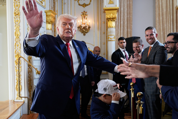 Trump_Vows_to_Address__Russian_Threat__in_Greenland_Amid_NATO_Tensions