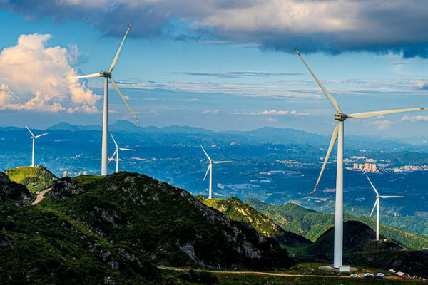 Trump_s_Wind_Turbine_Claim_Debunked__China_Leads_Global_Renewable_Push