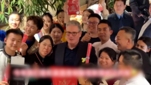 UK_PM_Starmer_Embraces_Yunnan_Culture_in_Beijing_Visit video poster