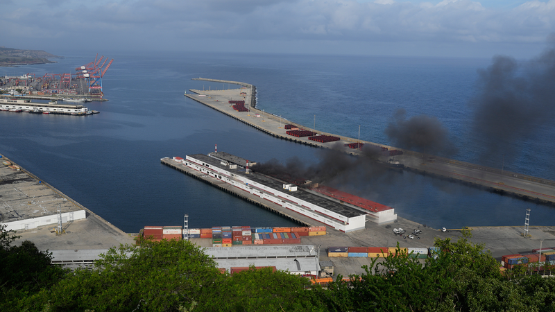 US_Launches_Large_Scale_Strikes_in_Venezuela__Maduro_Captured_poster - Khabar Asia US_Launches_Large_Scale_Strikes_in_Venezuela__Maduro_Captured video poster