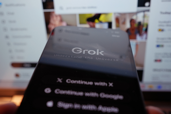 US_Senators_Demand_App_Stores_Remove_X_and_Grok_Over_Illegal_Content