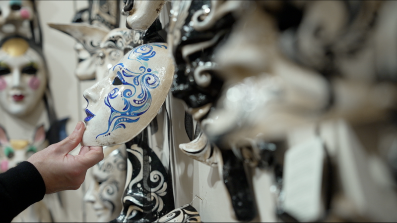 Venetian_Masks__Bridging_East_West_Heritage_Through_Artistry video poster