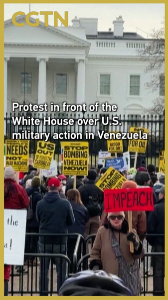 White_House_Protests_Erupt_Over_US_Military_Move_in_Venezuela video poster