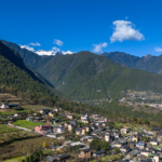Yunnan_Wildfire_Enters_Third_Day_as_Firefighters_Battle_Rugged_Terrain - Khabar Asia Yunnan_Wildfire_Enters_Third_Day_as_Firefighters_Battle_Rugged_Terrain