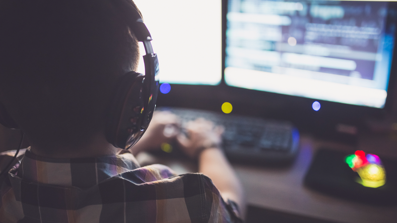 China’s Internet Users Surpass 1.125 Billion as Digital Economy Expands