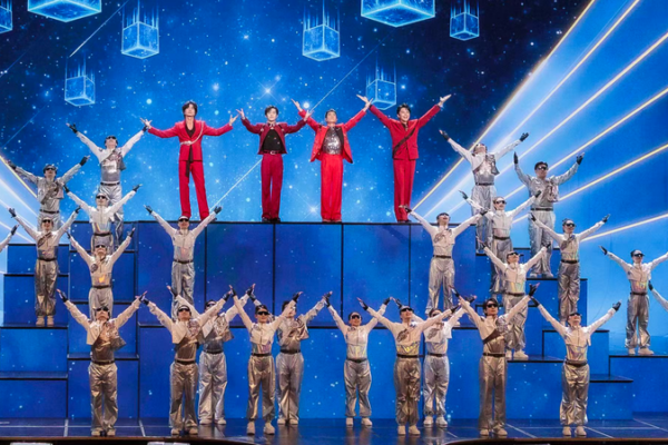 2026_Spring_Festival_Gala_Blends_Tech_and_Tradition_with_Robots__Everyday_Stars