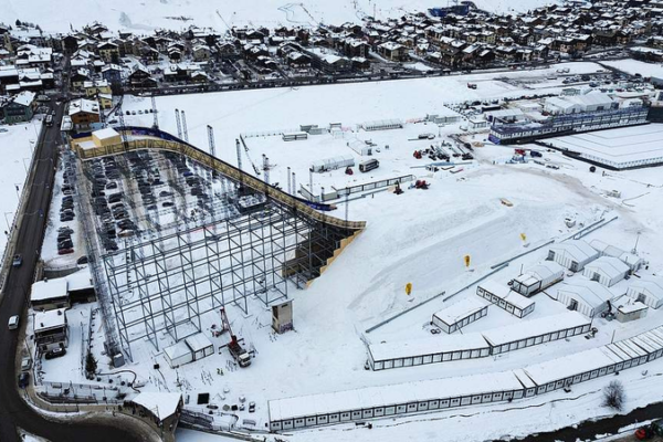 2026_Winter_Olympics_to_Rely_on_Record_Artificial_Snow_Amid_Climate_Shifts