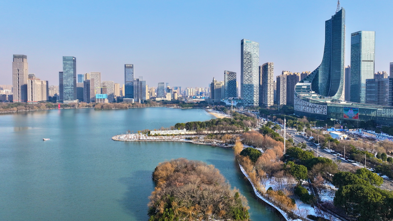 2XMN65K2NJGTUB2CSWBW - Khabar Asia Swan Lake: Hefei’s Urban Oasis Blends Nature and Culture video poster