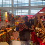 Beijing_s_New_Year_Market_Blends_Tradition_and_Global_Commerce video poster