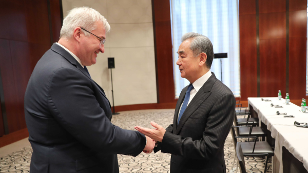 China_Reiterates_Support_for_Political_Resolution_to_Ukraine_Crisis