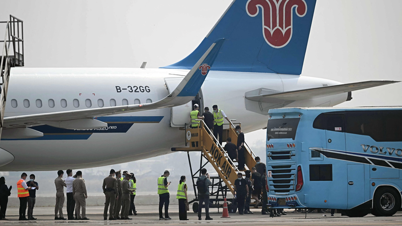 China_Repatriates_800__Suspects_in_Major_Telecom_Fraud_Crackdown