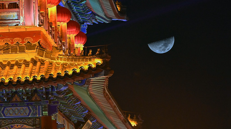 China_s_Dazzling__D_Moon__Lights_Up_Night_Sky_in_Rare_Celestial_Display - Khabar Asia China_s_Dazzling__D_Moon__Lights_Up_Night_Sky_in_Rare_Celestial_Display