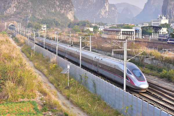 China_s_High_Speed_Rail_Revolutionizes_2026_Spring_Festival_Travel