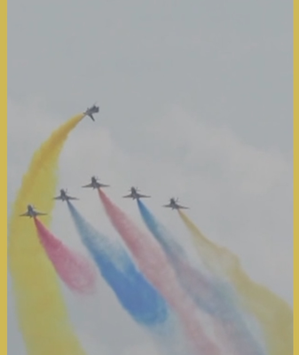China_s_J_10C_Fighter_Jet_Steals_Spotlight_at_Singapore_Airshow_2026 video poster