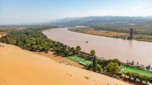 Chinese_Scientists_Pioneer_Soil__Seed__to_Combat_Desertification