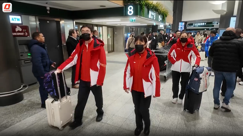 Chinese_Winter_Olympics_Teams_Arrive_in_Italy_for_2026_Milano_Cortina_Games_poster - Khabar Asia Chinese_Winter_Olympics_Teams_Arrive_in_Italy_for_2026_Milano_Cortina_Games video poster