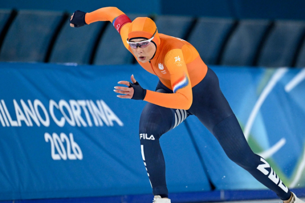 Dutch_Dominance__Leerdam_Claims_Gold_in_Milano_Cortina_1000m_Speed_Skating