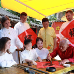 Foreign_Travelers_Flock_to_China_for_Spring_Festival_Celebrations_in_2026