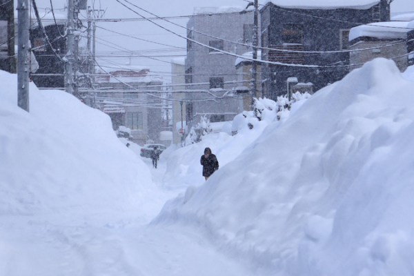 Heavy_Snowfall_Claims_45_Lives__Disrupts_Japan_in_2026_Winter_Crisis