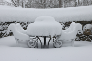 Historic_Blizzard_Disrupts_Northeastern_U_S___Ripples_Felt_Across_Global_Markets