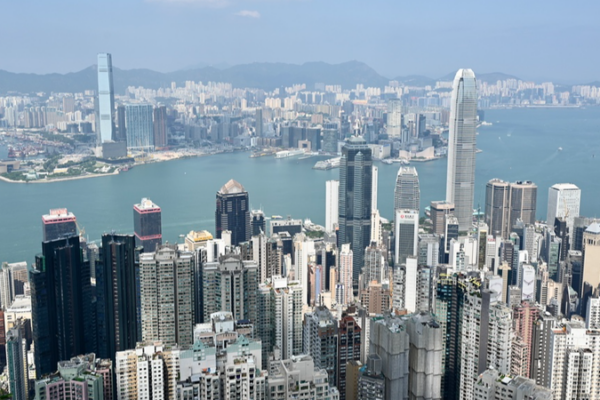 Hong_Kong_Sees_Record_Business_Growth_Amid_Global_Uncertainty
