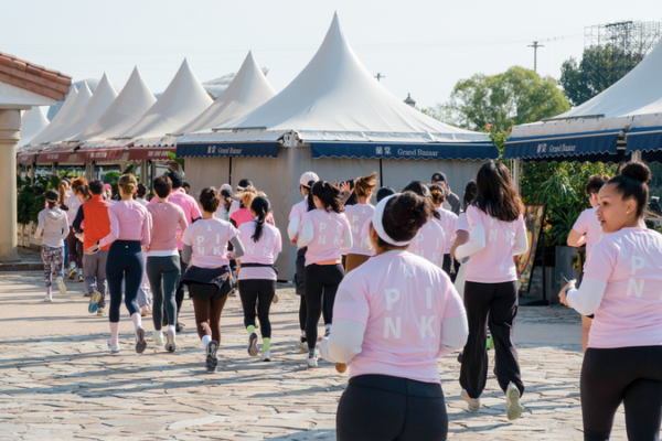 How_Running_Bridges_Cultural_Gaps_for_Newcomers_in_Chinese_Cities