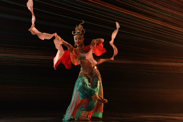 Hu_Xuan_Dance_Revives_Silk_Road_Legacy_in_Modern_Digital_Collaboration