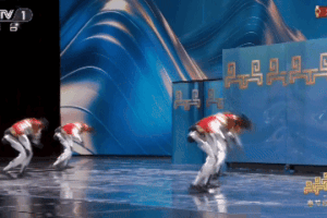 Humanoid_Robots_Steal_Spotlight_at_2026_Spring_Festival_Gala