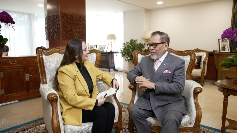 Indonesian_Envoy__2026_Two_Sessions_to_Strengthen_Global_Confidence_in_China video poster