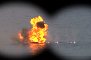 Iran_Conducts_Live_Fire_Drill_in_Strait_of_Hormuz__Temporarily_Closes_Key_Waterway