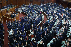 Japanese_PM_Takaichi_Resigns__Set_for_Swift_Reinstatement_After_Election_Win