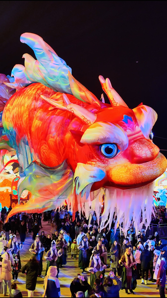 Mythical__Dragon_Fish__Lantern_Dazzles_at_Datong_Festival__Symbolizes_Fortune video poster