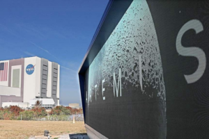 NASA_Delays_Artemis_II_Moon_Mission_Over_Technical_Challenges