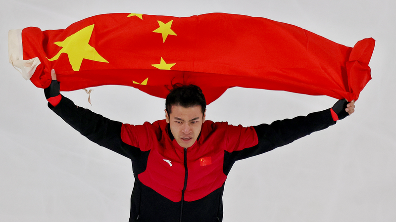 Ning_Zhongyan_Makes_History_with_Olympic_1_500m_Speed_Skating_Gold_in_Milan