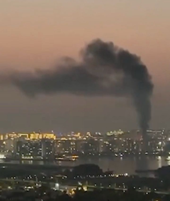 Smoke_Over_Dubai_Amid_Rising_Middle_East_Tensions video poster