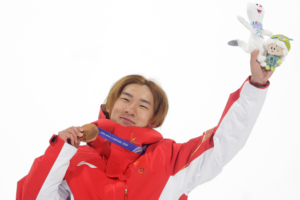 Su_Yiming_Secures_China_s_First_Medal_at_2026_Milano_Cortina_Winter_Olympics