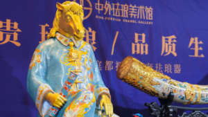 Beijing’s Indoor Temple Fair Blends Tradition with Global Culture