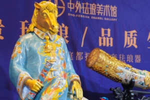 Beijing’s Indoor Temple Fair Blends Tradition with Global Culture