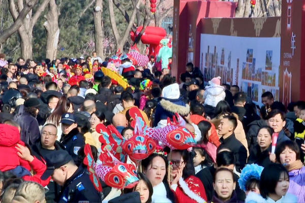 Taiyuan_Temple_Fair_Celebrates_Spring_Festival_with_Cultural_Extravaganza video poster