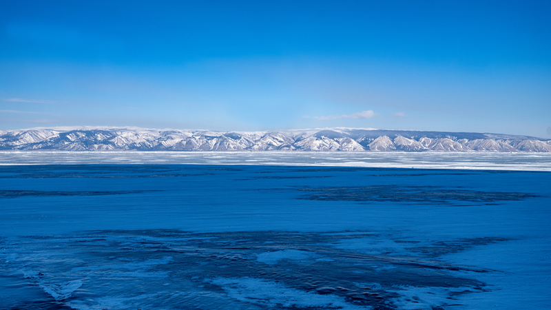 Tragedy_on_Ice__7_Chinese_Tourists_Drown_in_Lake_Baikal_Accident