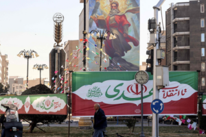 Trump_Claims_Iran_in_Talks_with_US_Amid_Military_Buildup